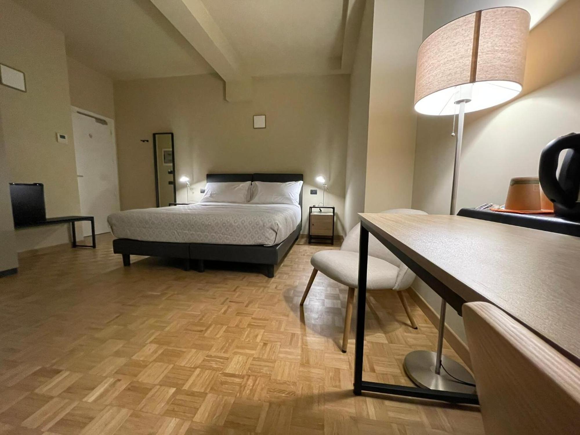 La Galleria Lodge Парма Екстериор снимка