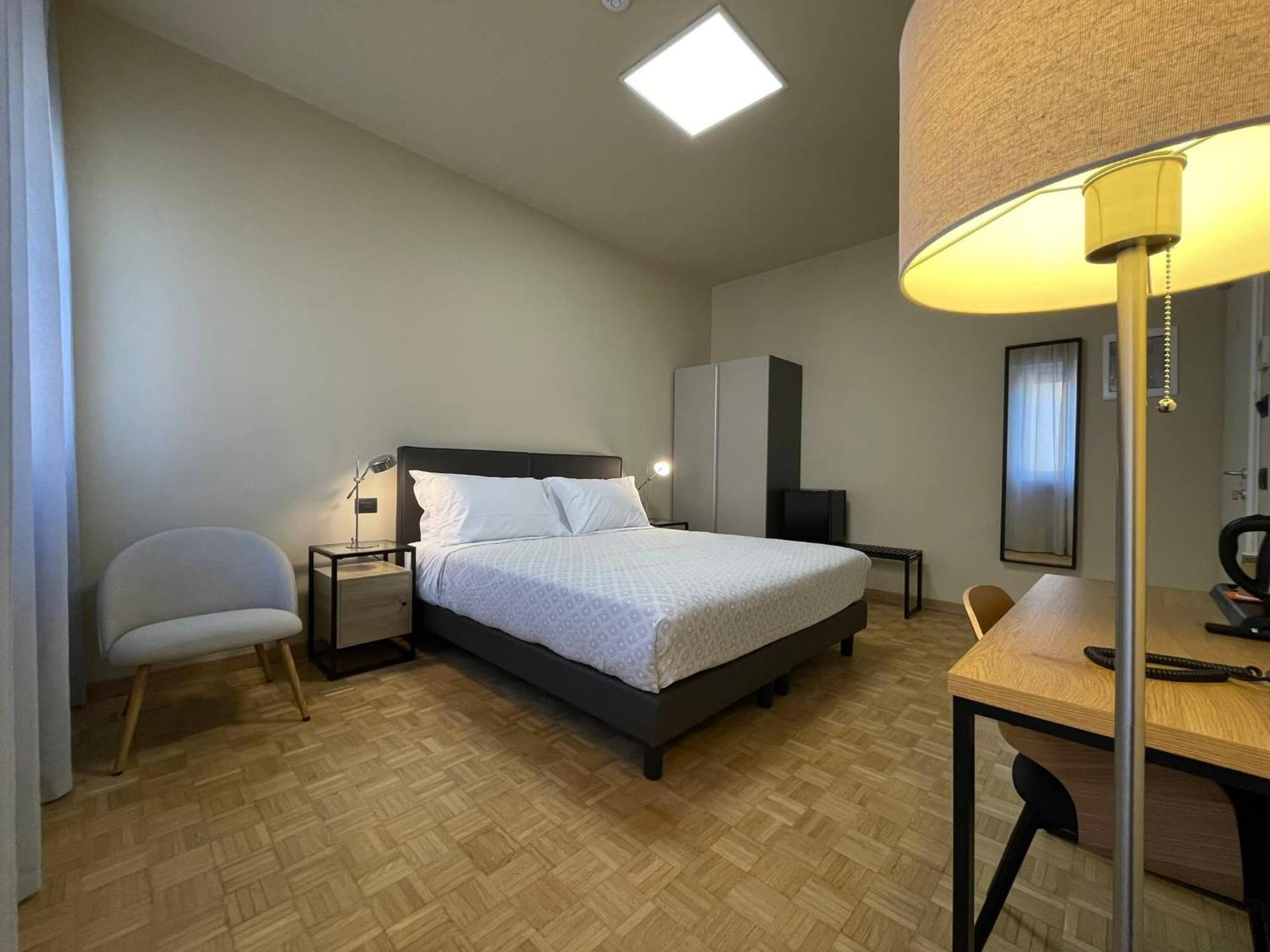La Galleria Lodge Парма Екстериор снимка