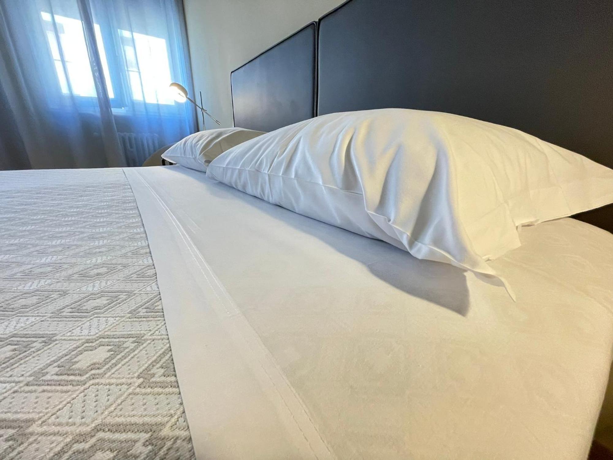La Galleria Lodge Парма Екстериор снимка